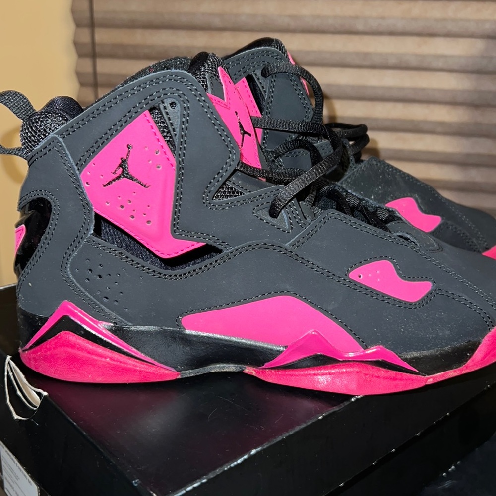 Jordan true flight GG size 5.5
